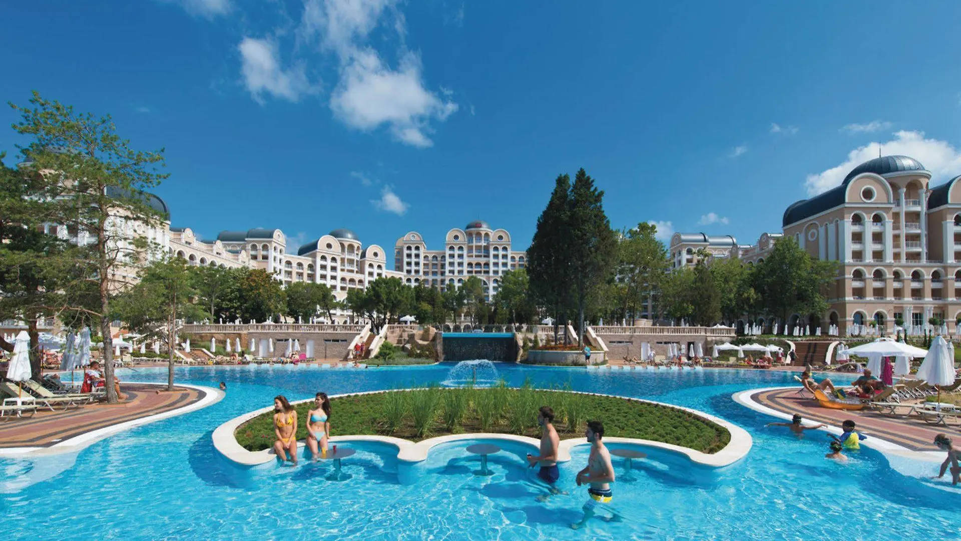 Clubhotel Riu Helios Paradise location